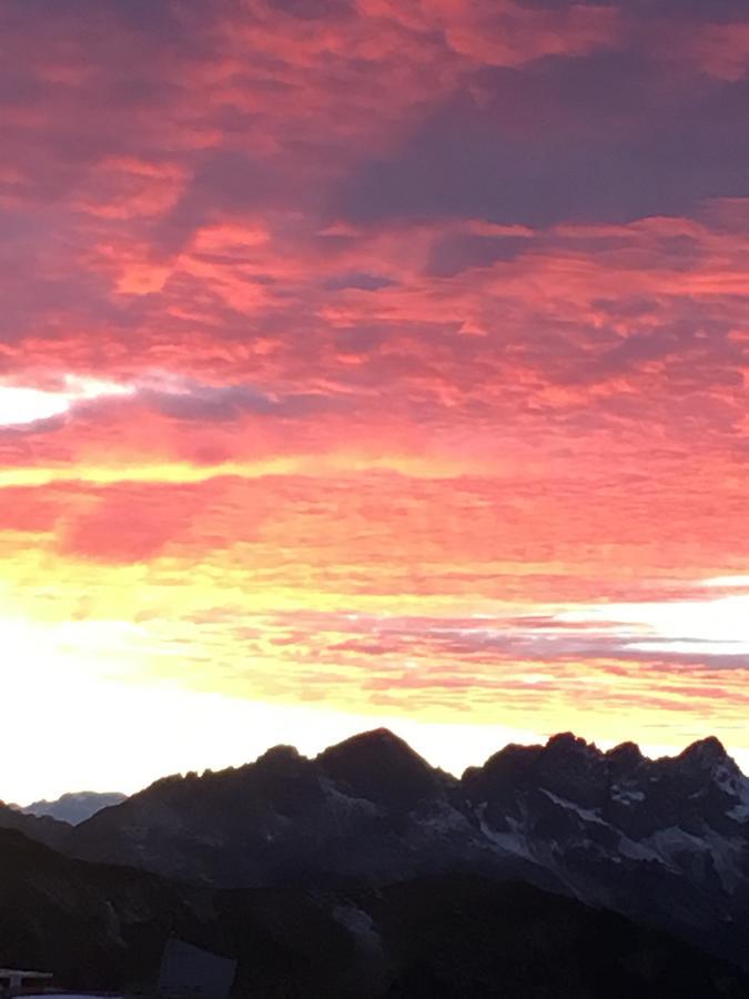 Готель Rifugio Sass Bece Канацеї Екстер'єр фото