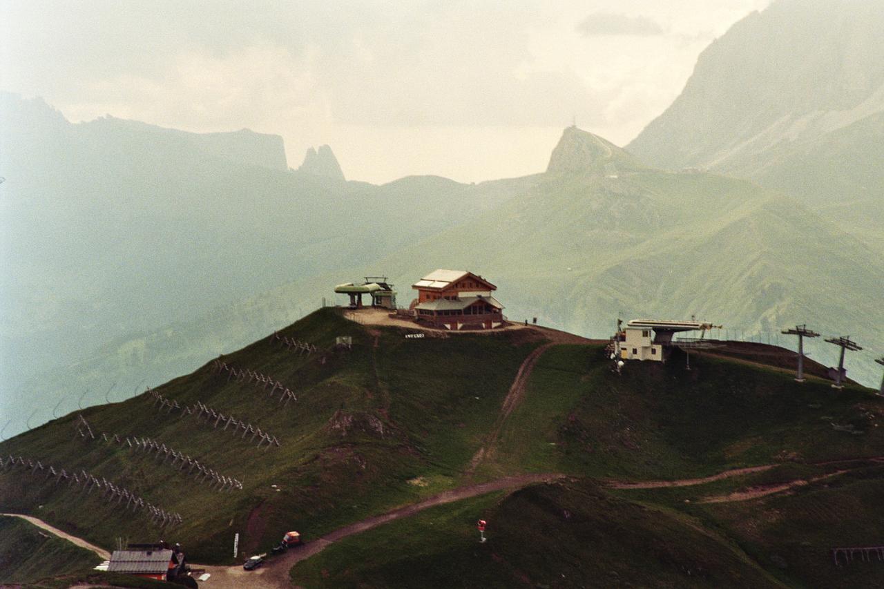 Готель Rifugio Sass Bece Канацеї Екстер'єр фото